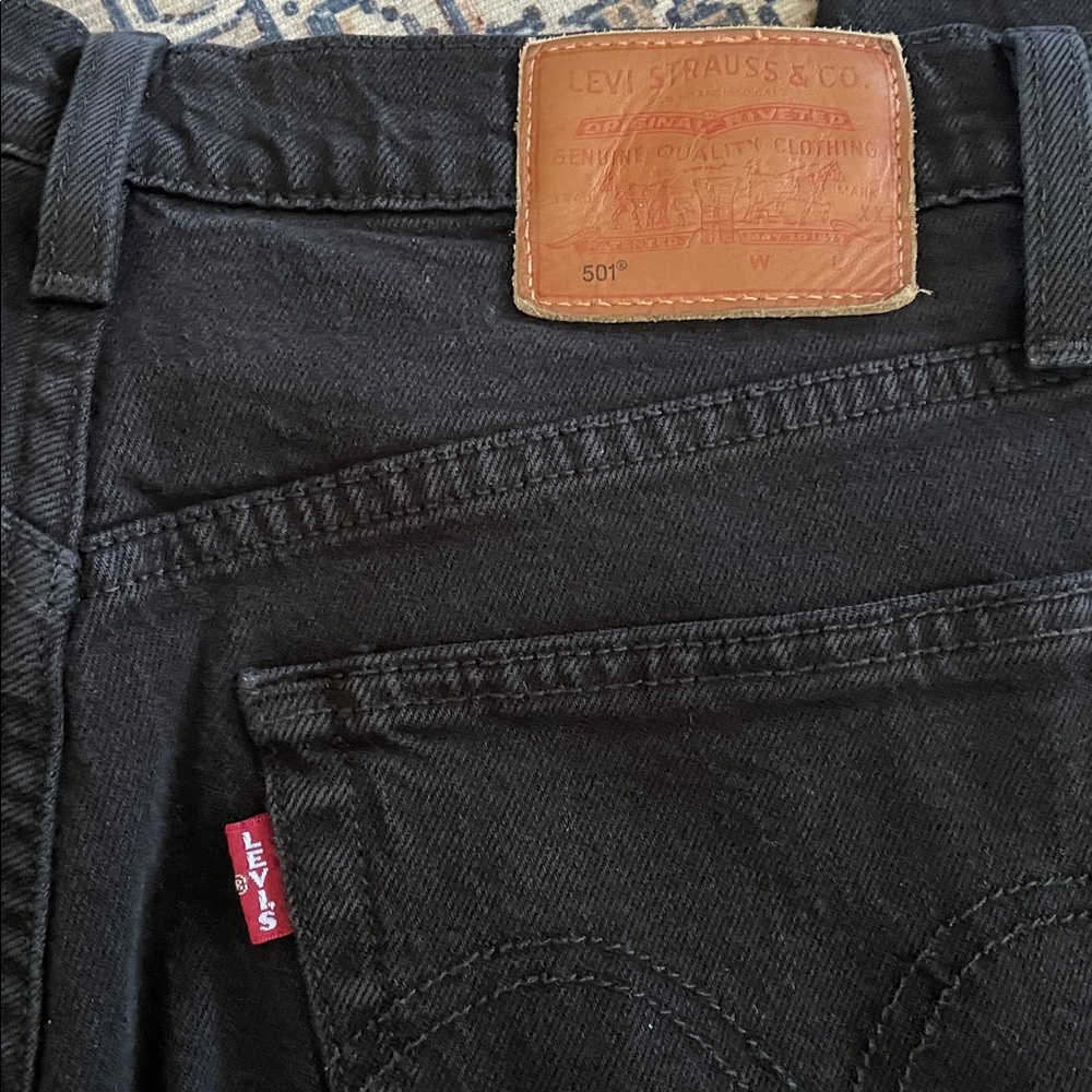 LEVI’S 501 Black Denim Jeans Size 26